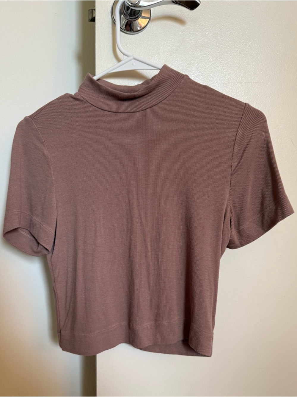 Babaton mock neck